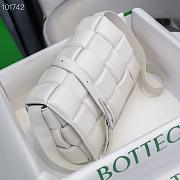 Bottega Veneta Padded Cassette White Lambskin 5707 - 6