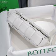 Bottega Veneta Padded Cassette White Lambskin 5707 - 4