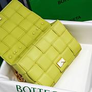 Bottega Veneta Padded Cassette Lanntern Lambskin 5703 - 5