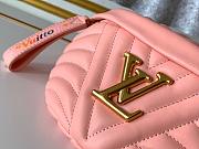 Louis Vuitton Wave Bumbag 22 Pink Lambskin - 4