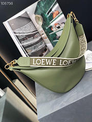 Loewe Luna 2022ss Avocado Green Leather Boho 2003 - 5