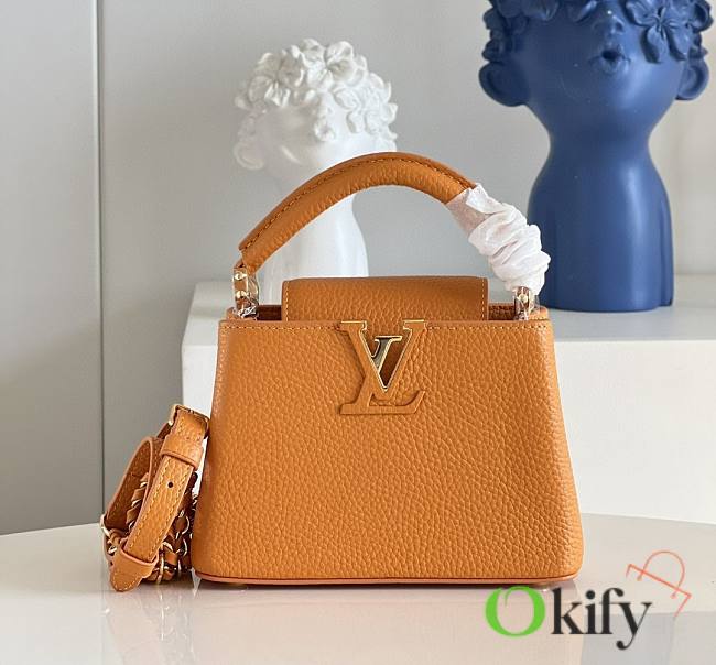 Louis Vuitton Capucines 21 Orange Taurillon Leather - 1