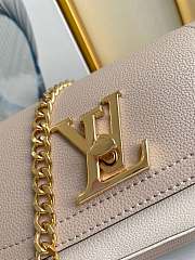 Louis Vuitton Lockme Tender M58555 Beige 3359 19cm - 2