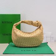 Bottega Veneta Teen Jodie Beige 5699 36cm  - 1