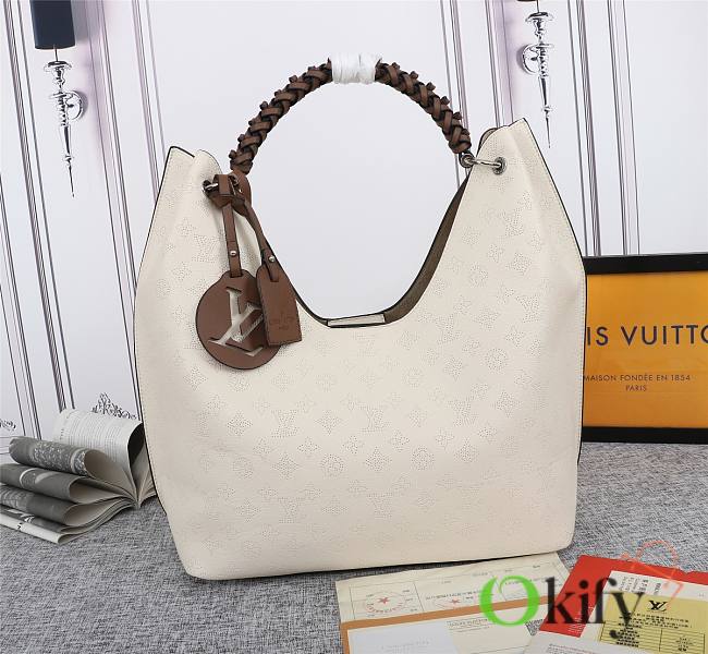 LV Carmel Boho 40 Creme Handbag - 1