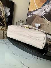 Louis Vuitton New Wave Chain Bag 24 Creame M58552  - 5