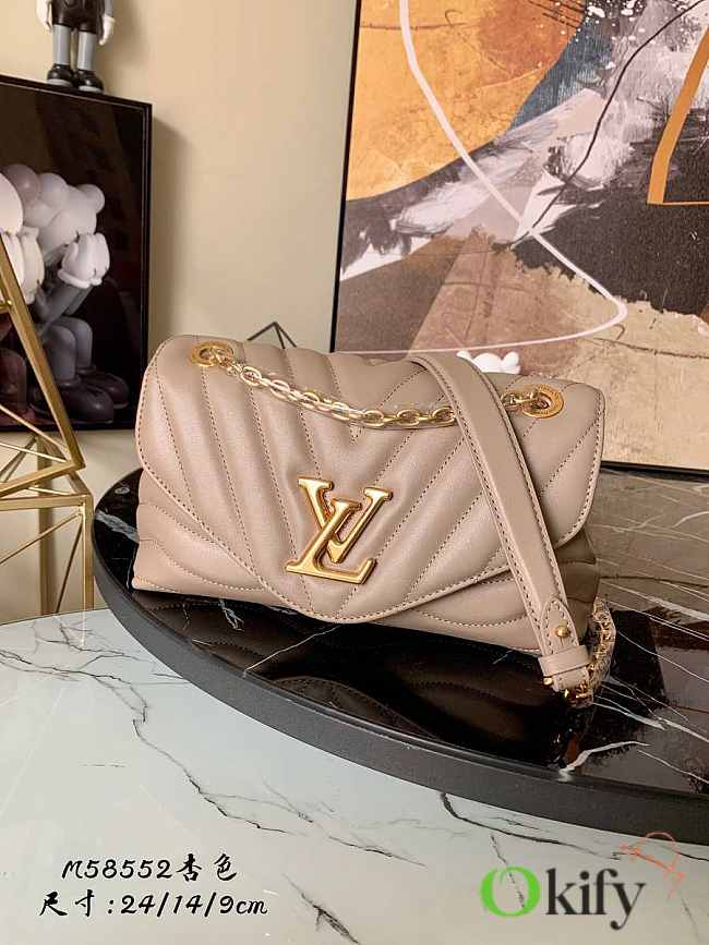 Louis Vuitton New Wave Chain Bag 24 Taupe M58552 - 1