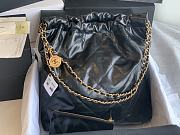 CC 22 Large Handbag Black Shiny Calfskin  - 3