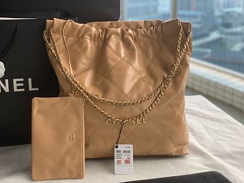 CC 22 Large Handbag Brown Shiny Calfskin