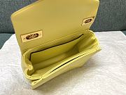 Valentino One Stud Nappa Bag With Chain 19 Yellow - 6