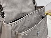 YSL Niki Medium 28 Chain Bag Crinked Vintage Leather Fog Gray 9970 - 5