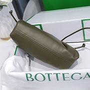 Botega Veneta Mini Pouch 22 Green Olive Leather 10178 - 4