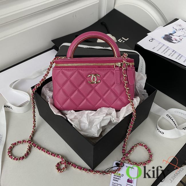 CC Vanity with Chain Hot Pink Lambskin - 1
