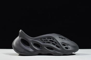 Adidas Yeezy Foam RNR Onyx HP8739 Black
