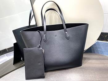 Givenchy Shopping Bag 35.5 Black Leather