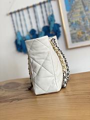 Chanel 19 Shopping Bag 41 White Lambskin - 4