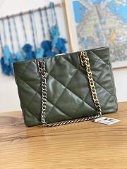 Chanel 19 Shopping Bag 41 Green Lambskin - 5