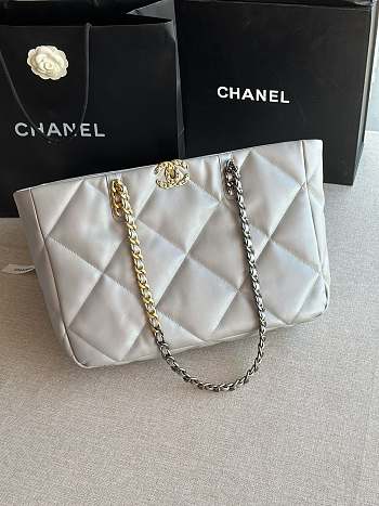 Chanel 19 Shopping Bag 41 Gray Lambskin