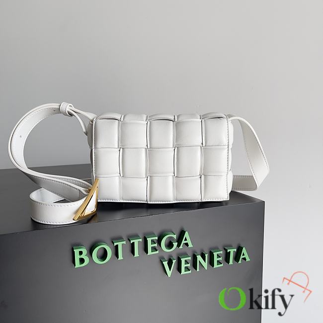Bottega Veneta Padded Cassette White Lambskin 10450 - 1