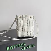Botega Veneta Small 18 Cassette Bucket Bag White - 1