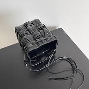 Botega Veneta Small 18 Cassette Bucket Bag Black - 5