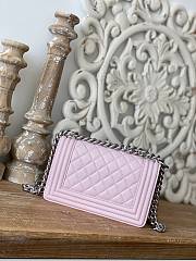 CC Le Boy Small 20 Quilted Light Pink Caviar Silver Buckle - 4