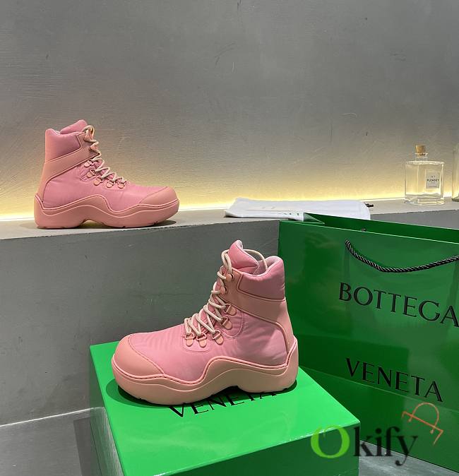 Balenciaga Pink Sneaker 10629 - 1