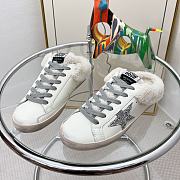 Golden Goose Superstar Sabot Shearling Lining in White 10631 - 1