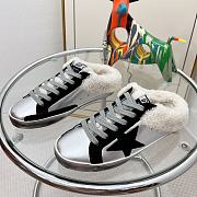 Golden Goose Superstar Sabot Shearling Lining in Silver 10633 - 1