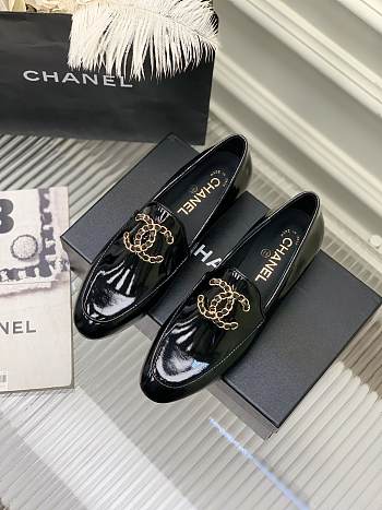 Chanel 19 Shoes Black Shiny 10655