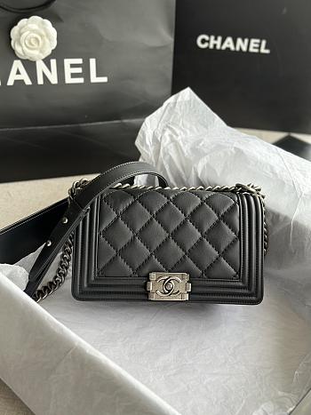 Chanel Quilted Calfskin Le Boy 25.5 Black/ Silver 1904 