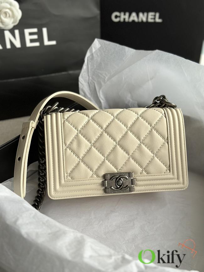 Chanel Quilted Calfskin Le Boy 25.5 White/ Silver 1902  - 1