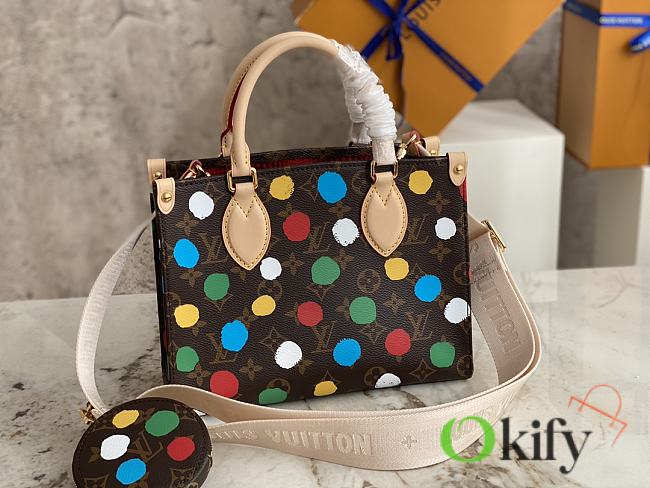 LV x YK OnTheGo PM 25 Bag Monogram Canvas 3D Painted Dots print - 1