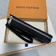 LV Wallet Zippy Dragonne Black Epi Leather  - 6