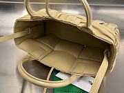 Bottega Veneta Mini Arco 26 Tote Bag Beige Calfskin - 3