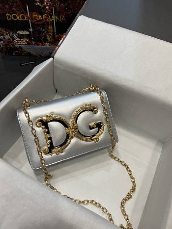 D&G Girls Shoulder Bag Silver Nappa 1886 
