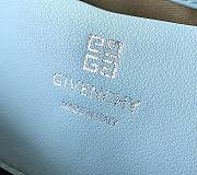 Givenchy Small 4G Soft bag blue quilted leather - 3