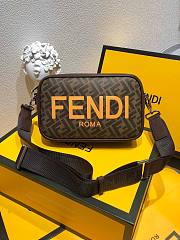 Fendi Shoulder Bag 26 FF Logo - 4