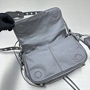 Balenciaga Le Cagole Xs 24 Gray Leather Shoulder Bag - 6