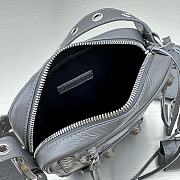 Balenciaga Le Cagole Gray Leather Crossbody Bag  - 3