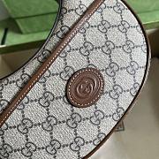Gucci GG Marmont 21 half-moon-shaped mini bag beige ophidia - 2