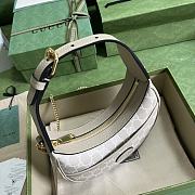 Gucci GG Marmont 21 half-moon-shaped mini bag white ophidia - 5