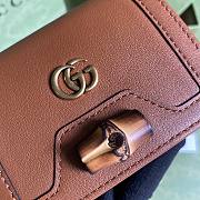 Gucci Diana Wallet 11 with Bamboo Brown Leather - 3