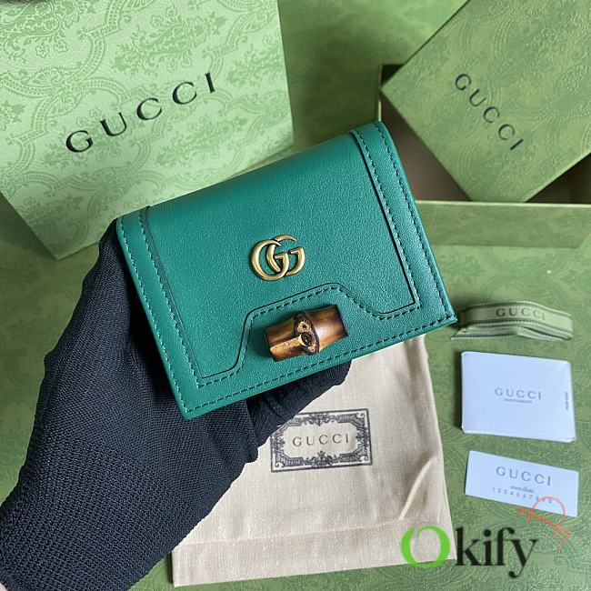 Gucci Diana Wallet 11 with Bamboo Green Leather - 1