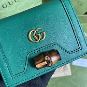 Gucci Diana Wallet 11 with Bamboo Green Leather - 4