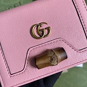 Gucci Diana Wallet 11 with Bamboo Pink Leather - 2