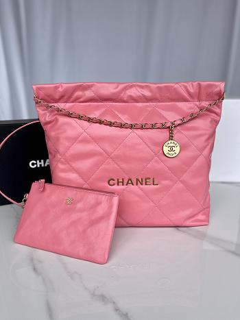 CC 22 Handbag Medium Pink Calfskin & Gold-Tone Metal