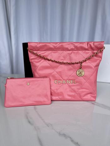 CC 22 Handbag Small Pink Calfskin & Gold-Tone Metal