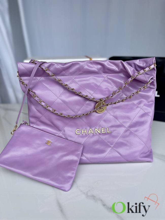 CC 22 Handbag Medium Purple Calfskin & Gold-Tone Metal 11145 - 1
