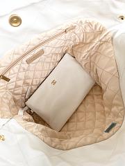 CC 22 Handbag Medium White Calfskin & Gold-Tone Metal 11150 - 2